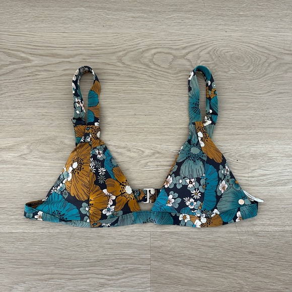 Volcom floral fixed triangle bikini top - Picture 1 of 3